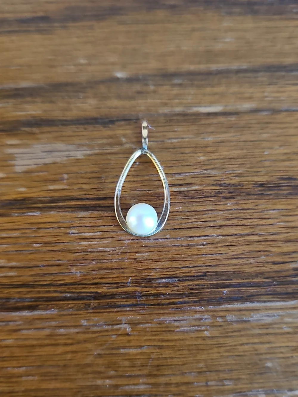 Vintage Gold Plated Teardrop Pearl Pendant